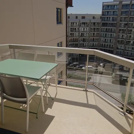 Apartment Solar Circuit 0704 With A Location *